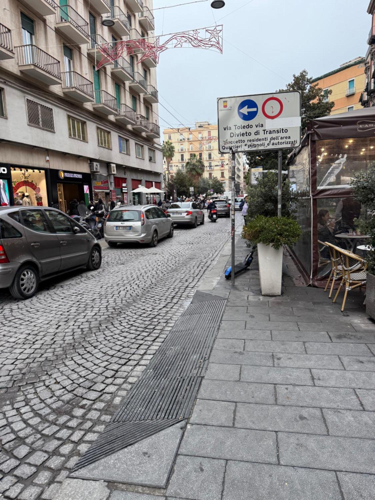Maison Toledo 376 Affittacamere Napoli
