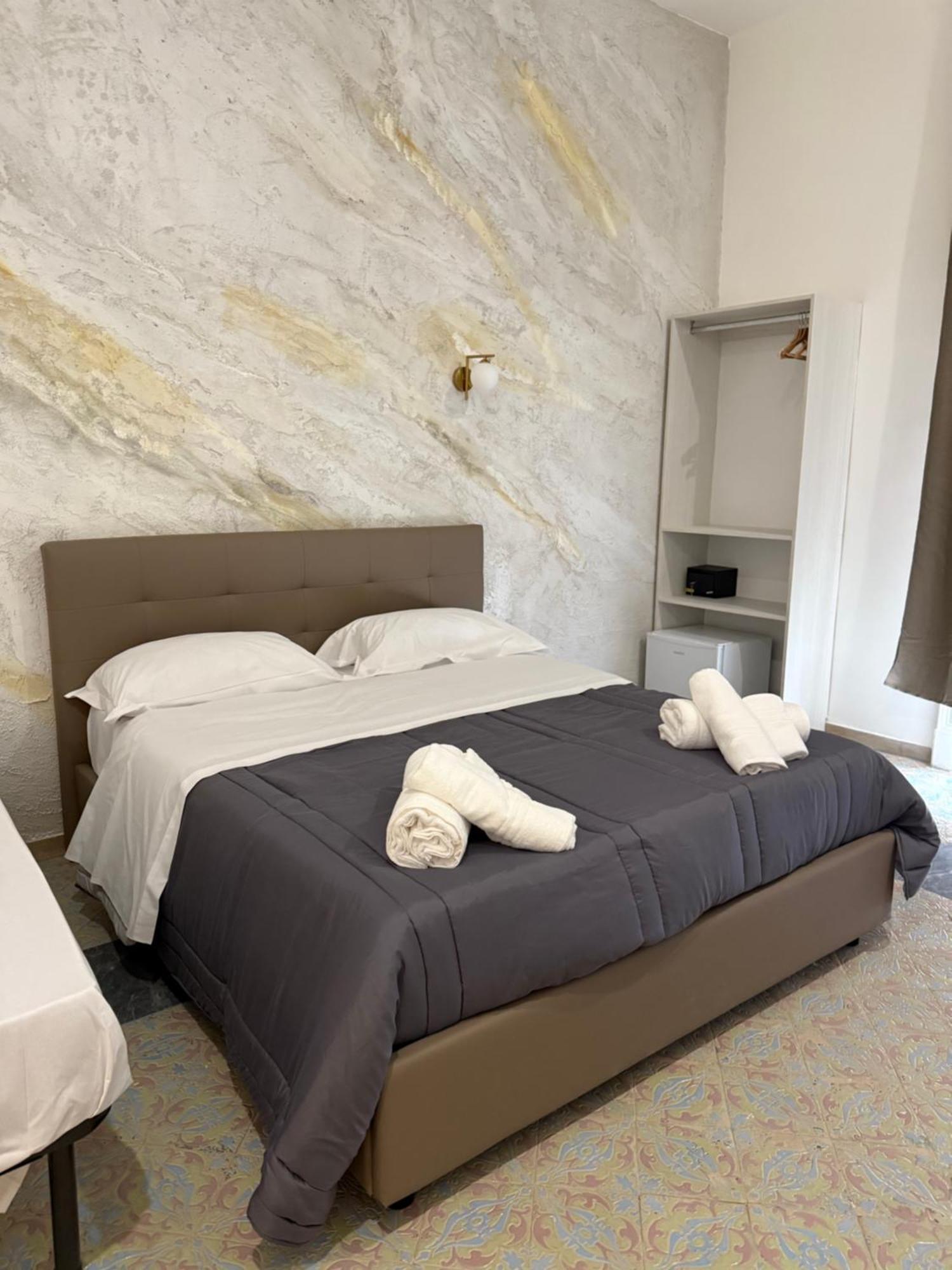 Maison Toledo 376 Affittacamere Napoli